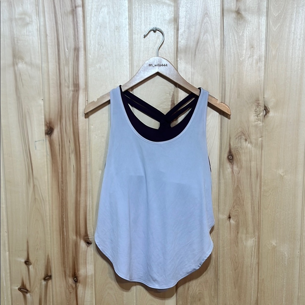 Fabletics Cashel Performance Built-In-Bra Swing Tank Size M
